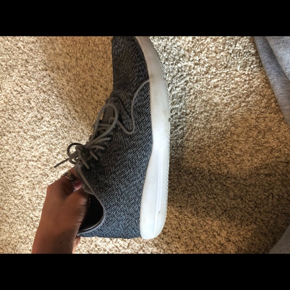 Jordan eclipses - Picture 6 of 8